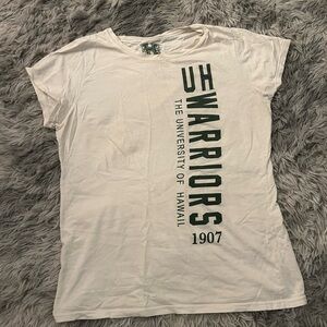University of Hawaii Warriors White T-Shirt